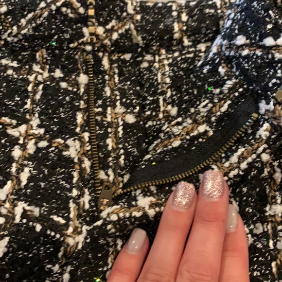 Shorts - Picture 4 of 4